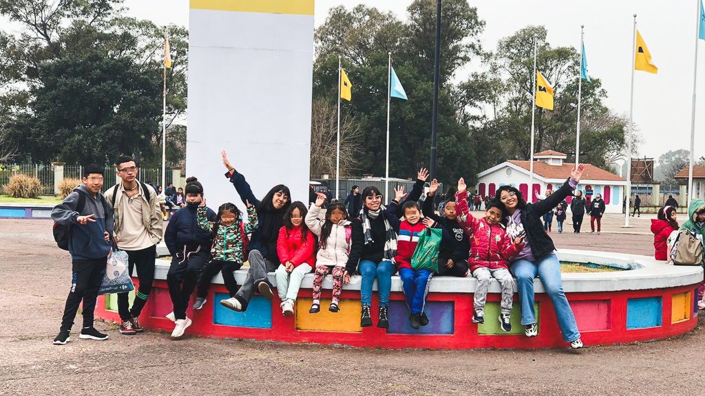 Eine Winterfreizeit in Argentinien mit den Schulen des Friedens von Groß-Buenos Aires